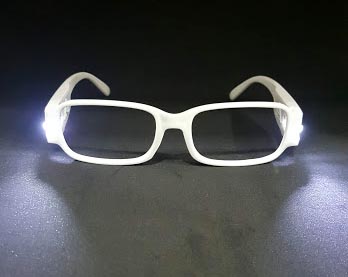 ışıklı kitap okuma gözlüğü
